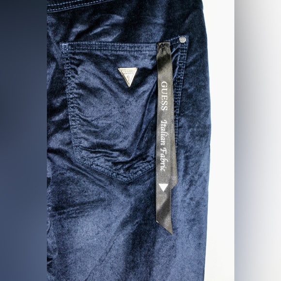 Guess 1981 Skinny High-Rise Velvet Pants Women’s Size 26 Navy Blue NWT - Picture 4 of 9